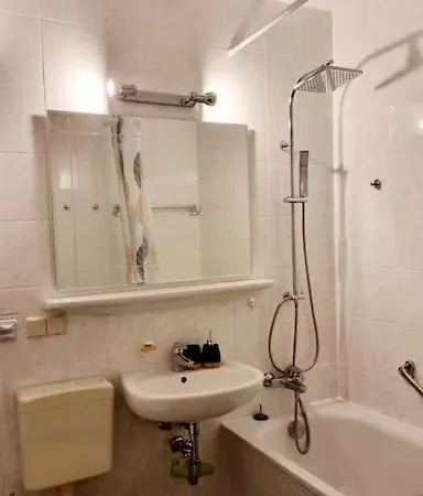 Apartamento Private Am Hauptbahnhof Dresde